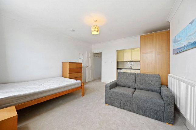 TFF, 91, Uxbridge Road, London photo 2
