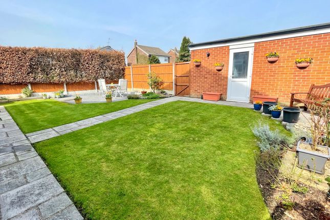 69 Linnards Lane, Northwich photo 4