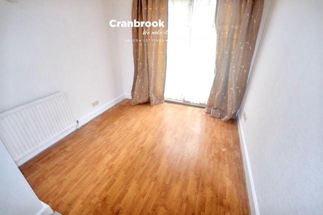 43,, Gaysham Avenue, Gants Hill photo 5