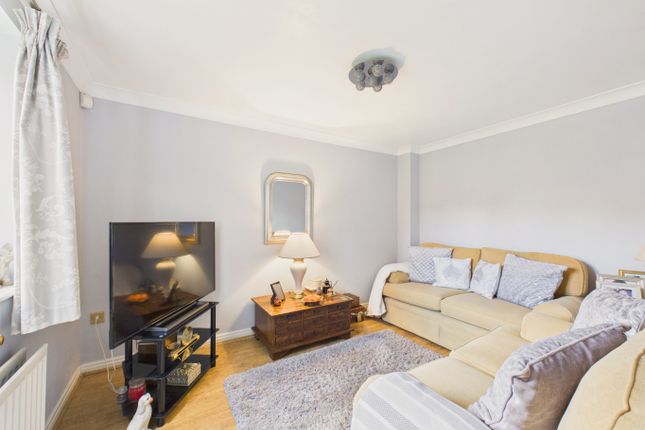 8 Kettlethorpe Drive, Welton, East Riding Of Yorkshire photo 2