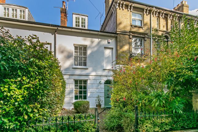 Thumbnail Town house to rent in West End Terrace, Winchester