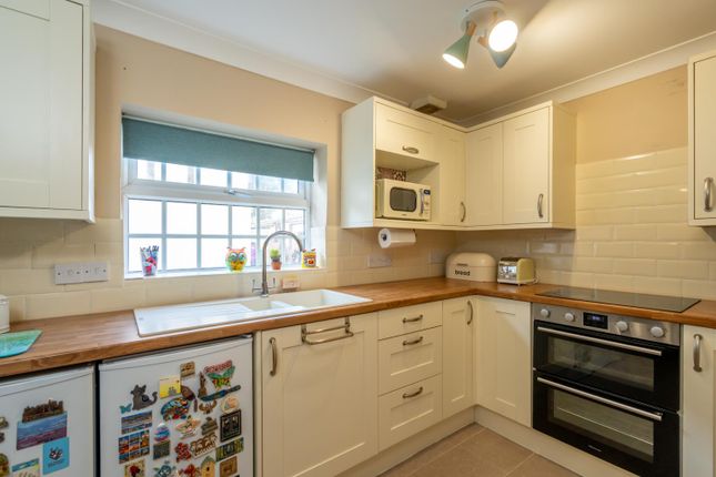 Flat 5 Northmoor Court,, 2-4 Stocker Road, Bognor Regis photo 5