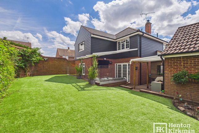 21, Connaught Way, Billericay photo 2