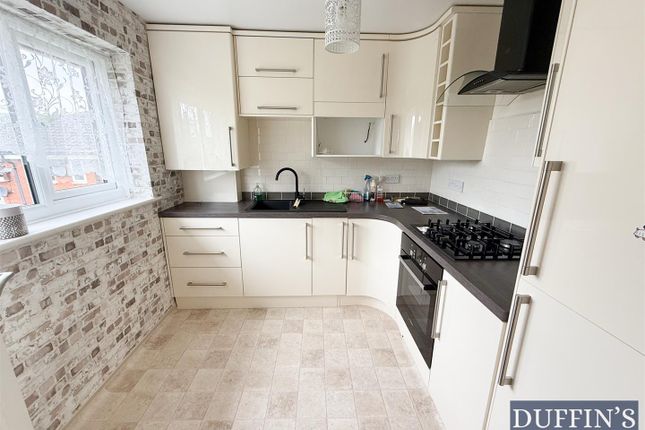 79, Stone Hill Drive, Blackburn photo 2