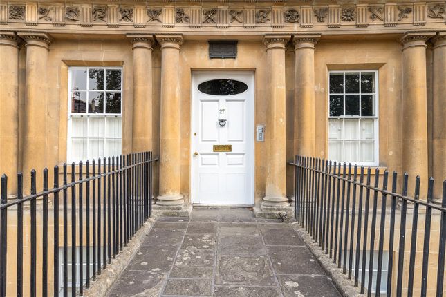 Flat for sale in The Circus, Bath, Somerset