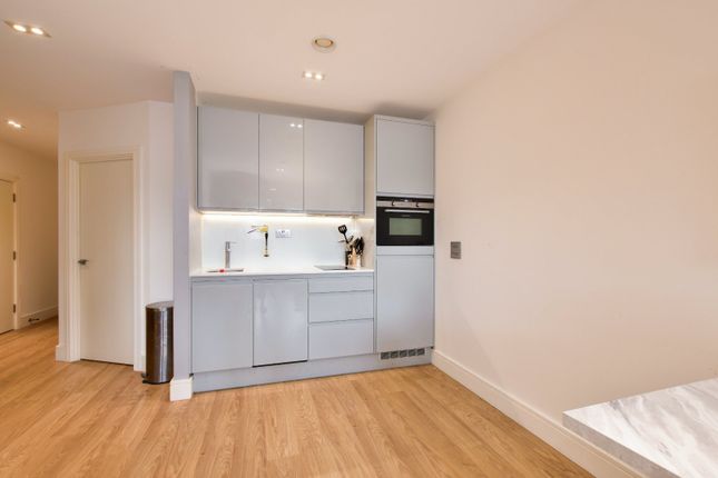 Flat for sale in Home Park Mill Link, Kings Langley