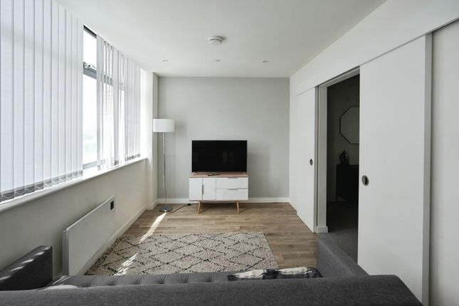 Apartment 714, 48, Seymour Grove, Manchester photo 4