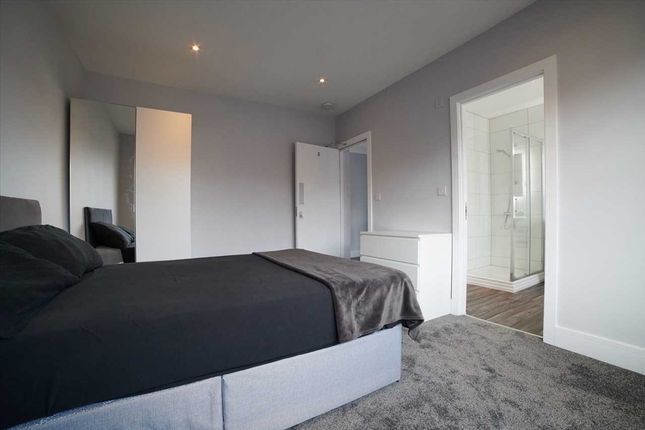 Thumbnail Room to rent in Milford Gardens, Edgware