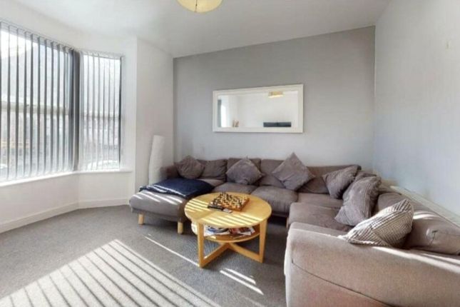 25, 2Cyprus Ave, London photo 5