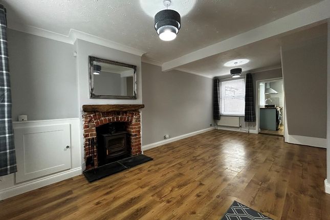 34, Colchester photo 2