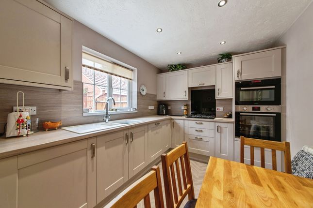9, Ash Close, Spalding photo 2