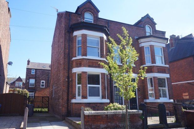 Thumbnail Flat to rent in 9 Victoria Avenue, Manchester