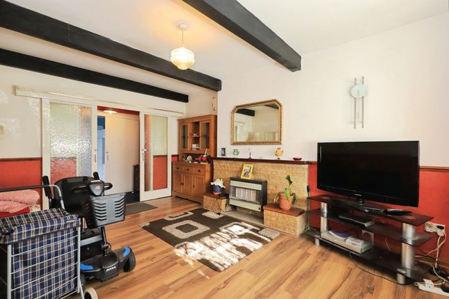 Hughes Road, Bilston photo 4