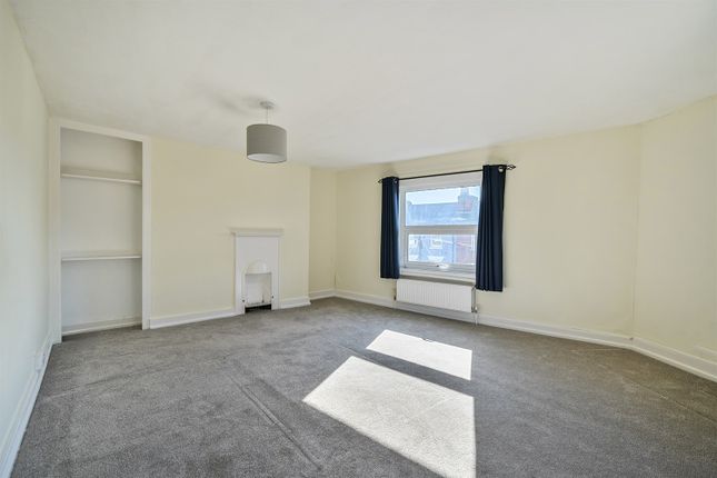 63a, Watlington Street, Reading photo 4