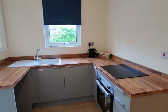 Thumbnail Flat to rent in Fourgates Road, Dorchester