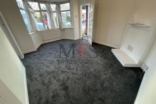 Thumbnail Flat to rent in Stratford Road, Hayes