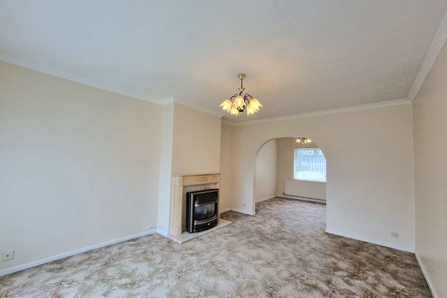 22 Bryn Road, Bridgend photo 4