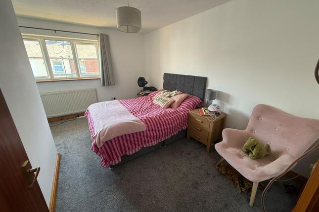 152, Arctic Road, Cowes photo 4