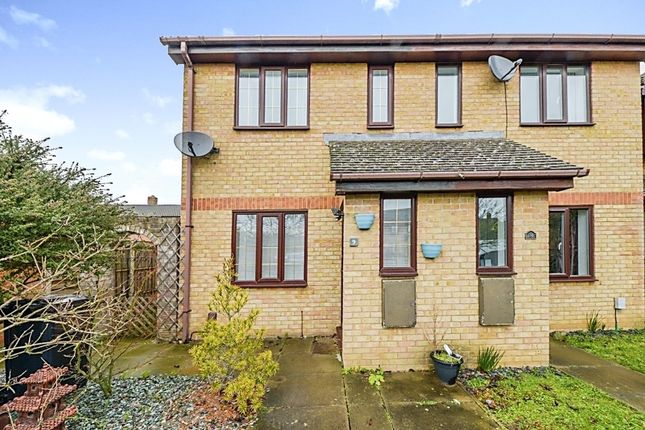 Thumbnail End terrace house for sale in Pentland Close, Sandy