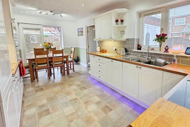 40, Victoria Street, Billinghay photo 2