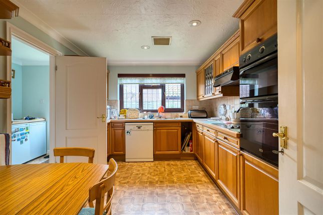 Avalon, 3, Beaulieu Close, Kingston photo 3