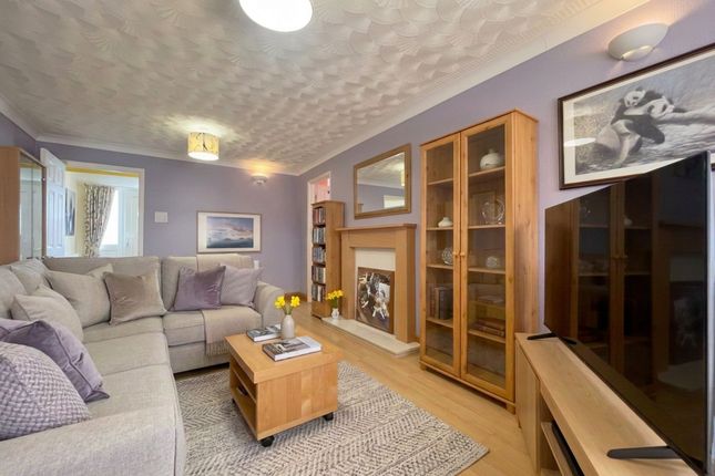 5 Southwold Rise, Scarborough photo 2