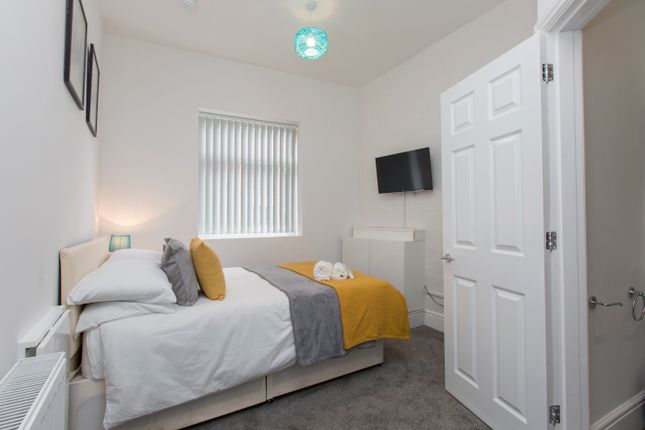 Shared accommodation to rent in West Street, Crewe