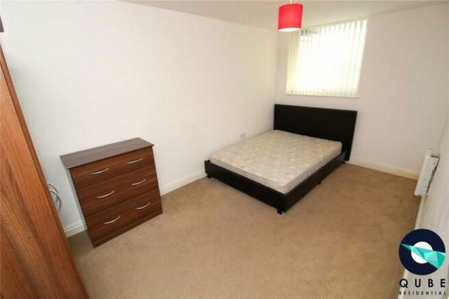 Flat for sale in Mere Bank, Liverpool