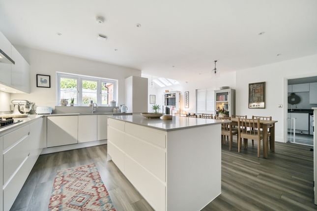 8, Baker Oats Drive, Farnham photo 2