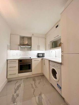 Thumbnail Flat to rent in South Block, County Hall Apartments, 1A Belvedere Road, Waterloo, Westminster, London Eye, Embankment, London