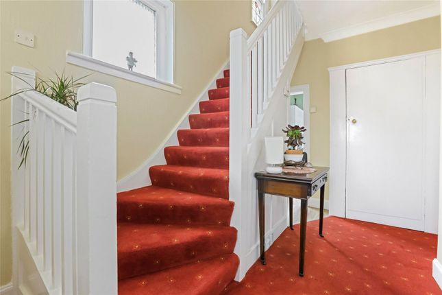 17, Stuart Avenue, Glasgow photo 4