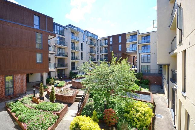2-bed flat on Flat 31, Printing House Square,, Martyr Road, Guildford, £375,000
