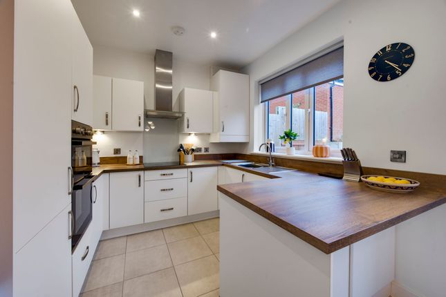 29 Redwing Road, Sandbach photo 3