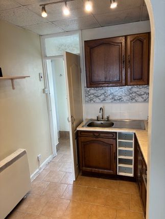 21b, Pratt Street, Soham photo 3
