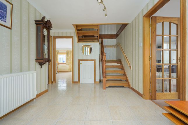 14 The Heathery, Dunfermline photo 3
