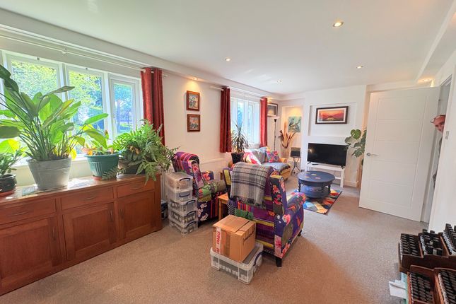 3 bed property for rent in Joan Lane, Rotherham S66