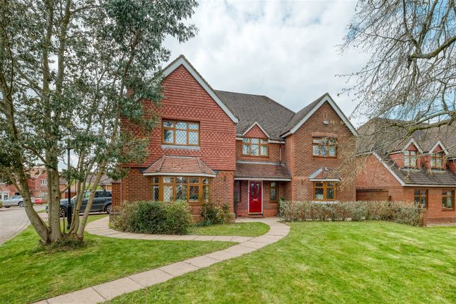 Thumbnail Detached house for sale in Greyfriars Drive, Bromsgrove