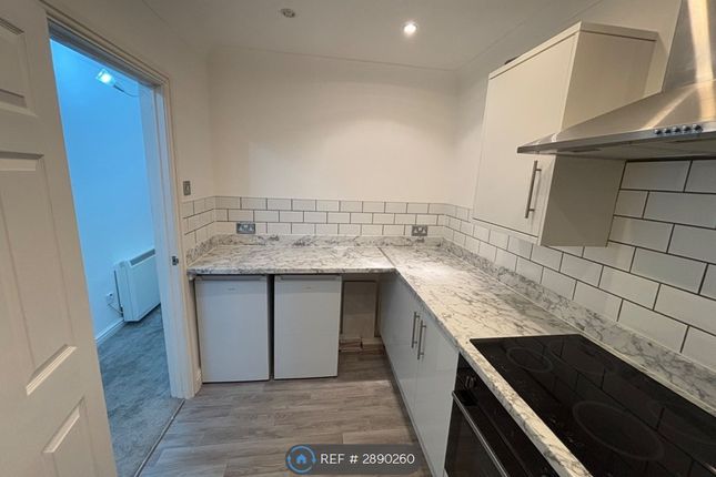 Flat, Bethcar Street, Ebbw Vale photo 4