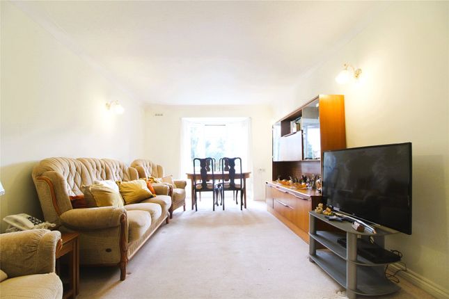 8, Grassmere Court, 20, Village Road, Middlesex photo 4