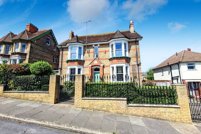 Thumbnail Detached house for sale in Hollicondane Road, Ramsgate, Kent