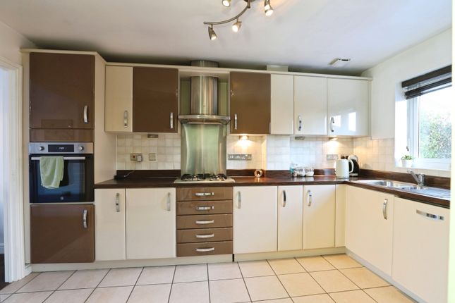 225, Barrowby Road, Grantham photo 3