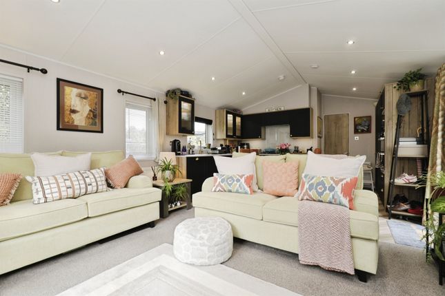 Otley Road, Harrogate photo 3