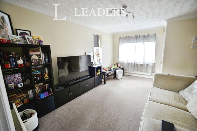5, Grayling Close, Essex photo 4