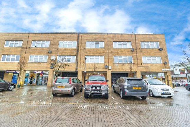 1-bed flat on 649B,, Silbury Boulevard, Buckinghamshire, £80,000