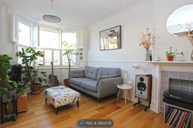 Sanderstead Road, South Croydon photo 3