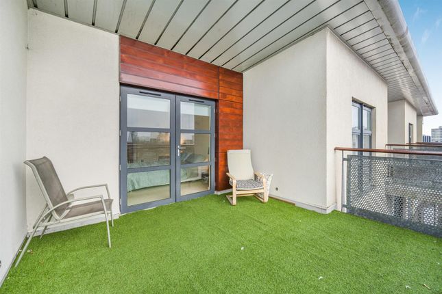 30, Park View, Greyfriars Road, Cardiff photo 4