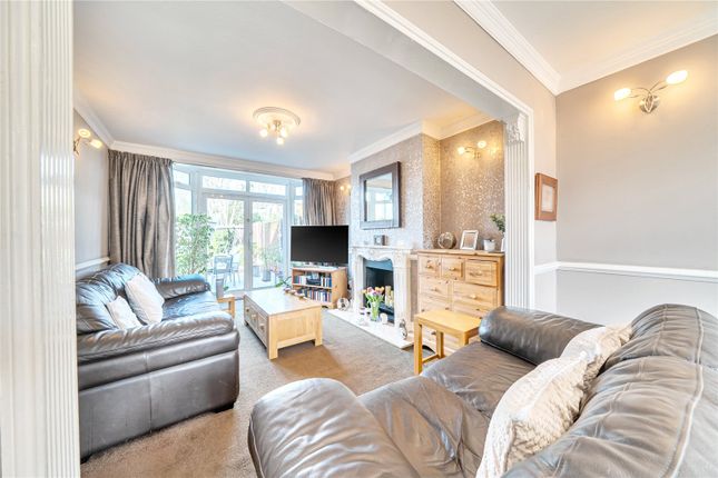 8, Jeymer Drive, Greenford photo 3