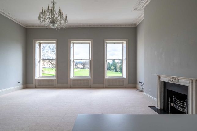 Flat to rent in Marlborough Buildings, Bath