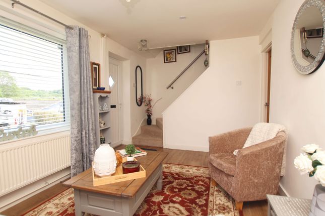 27, Tan Y Bryn, Beddau photo 3