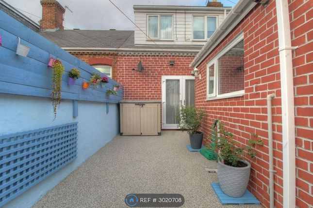 Robert St, New Silksworth, Sunderland photo 2